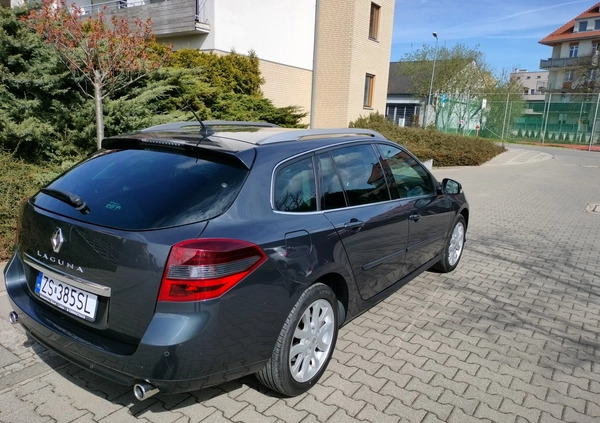 Renault Laguna cena 21900 przebieg: 195000, rok produkcji 2010 z Szczecin małe 301